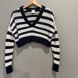 Aerie offline Cropped Navy & White Knit Sweater Size M